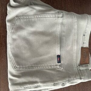 Faherty Men's Jeans in Light Gray